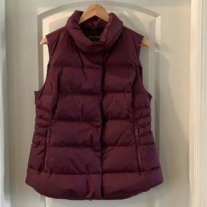 Athleta Downtown puffer vest
